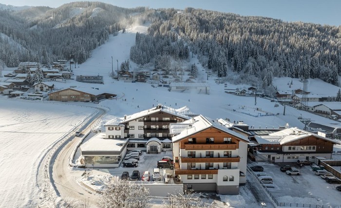 Hotel Waidmannsheil direkt an der Piste in Flachau