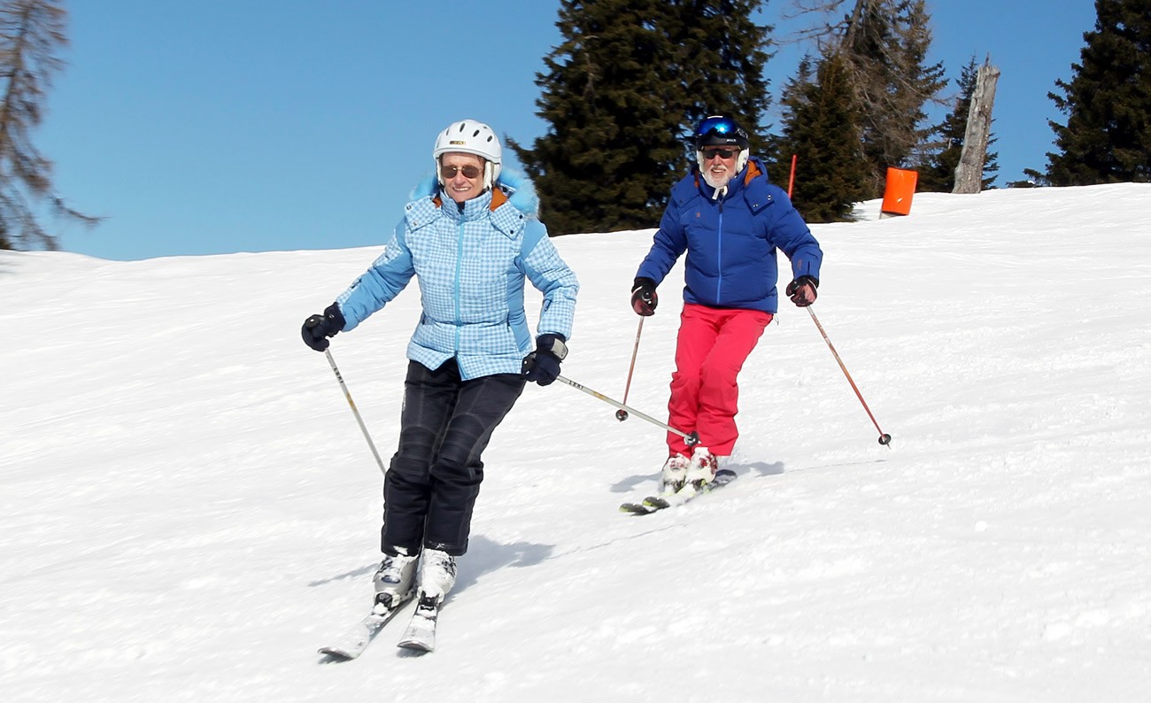 Best agers are skiing