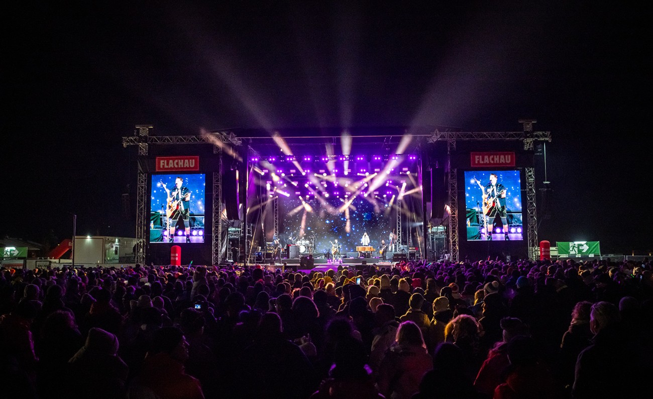 Festivalb&uuml;hne beim Winteropening in Flachau